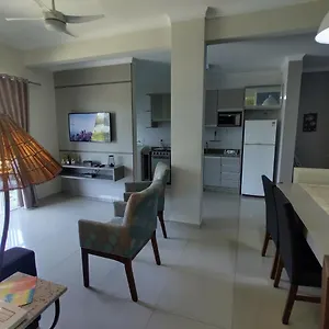  Apartamento Centro, 02 Dorm, ótima Localização Brasil